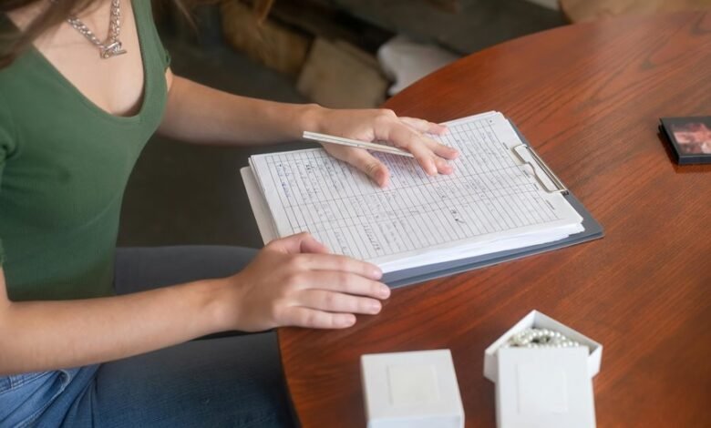 quantified entry structuring note